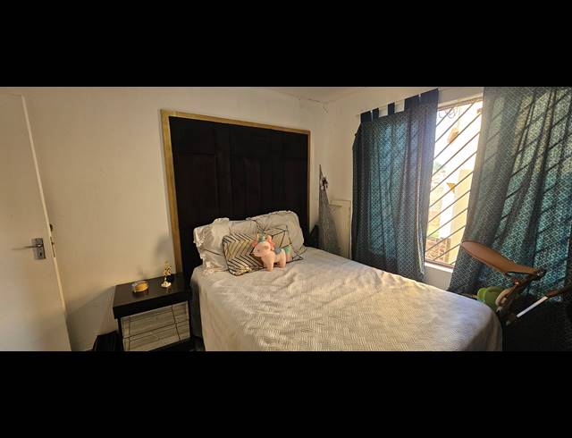 3 BEDROOM TOWNHOUSE FOR SALE IN MONDEOR